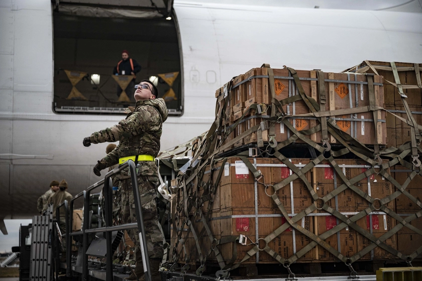 US Approves $330M More in Military Sales to Ukraine Amid New EU-Funded Arms Deal