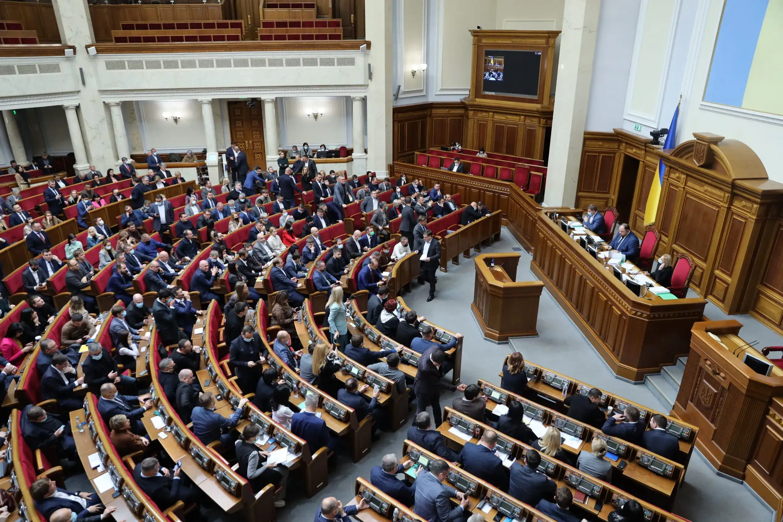 У Раді зареєстрували 7 альтернатив до закону Зеленського про НАБУ і САП