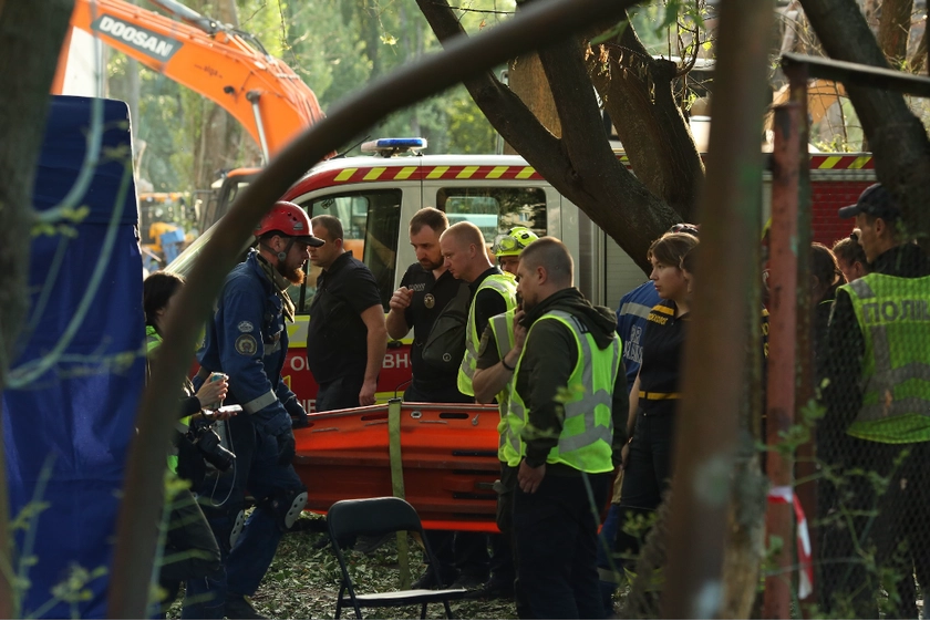 IN PICTURES: Grief and Resilience After Deadly Missile Strike in Kyiv