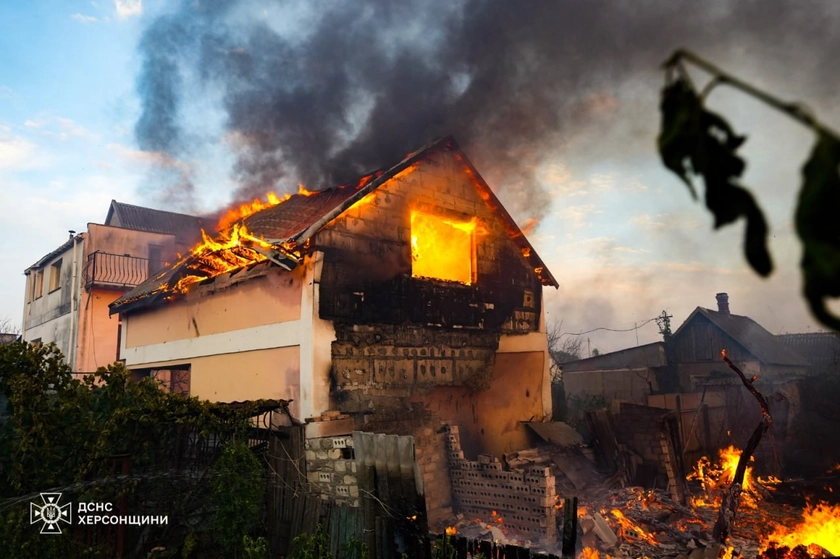 Kherson Under Artillery, Drone, Missile Attacks Last 24 Hours, 2 Killed, 9 Wounded