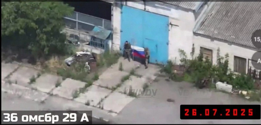 ГУР ліквідувало окупантів, які фотографувалися на «захопленій» позиції