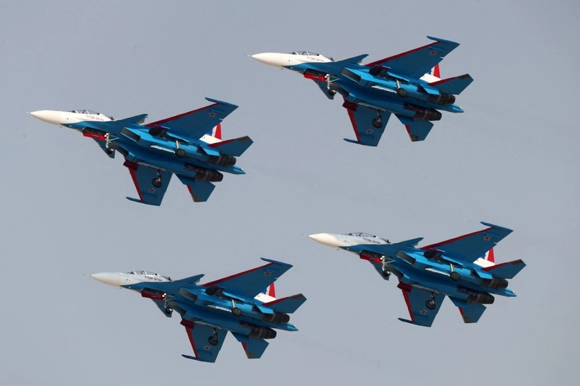 ‘Nowhere Is Safe’:  Ukraine’s SBU Drones Wipe Out 5 Russian Fighter Jets in Crimea Strike