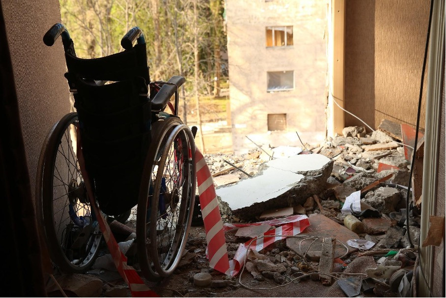 A Neighbor’s Account:  Surviving Missile Attack on Kyiv