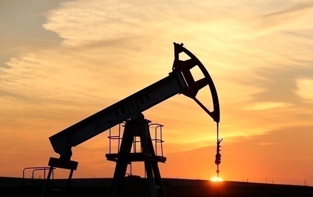 Стало відомо, коли набуде чинності нова цінова стеля на російську нафту