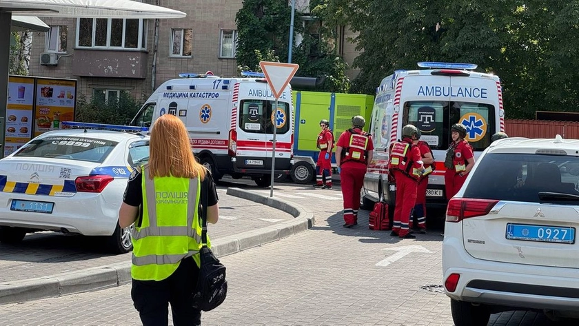 У Черкасах чоловік влаштував стрілянину в місцевому McDonald’s
