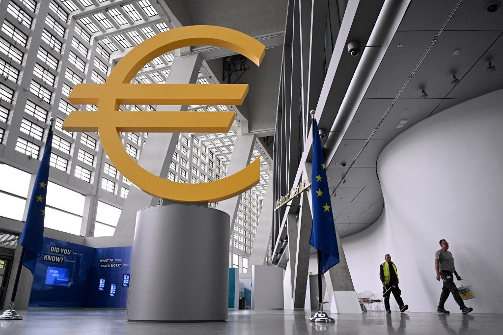 Ukraine Receives $3.7 Billion Ukraine Facility Tranche to Fund Social Wages