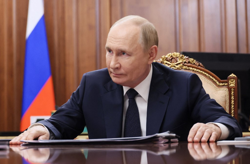 Putin Tells World Leaders About First Trip to the West in Years…Again and Again
