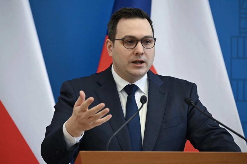 ‘We Won’t Abandon Ukraine,’ Czech Foreign Minister Says in Kyiv