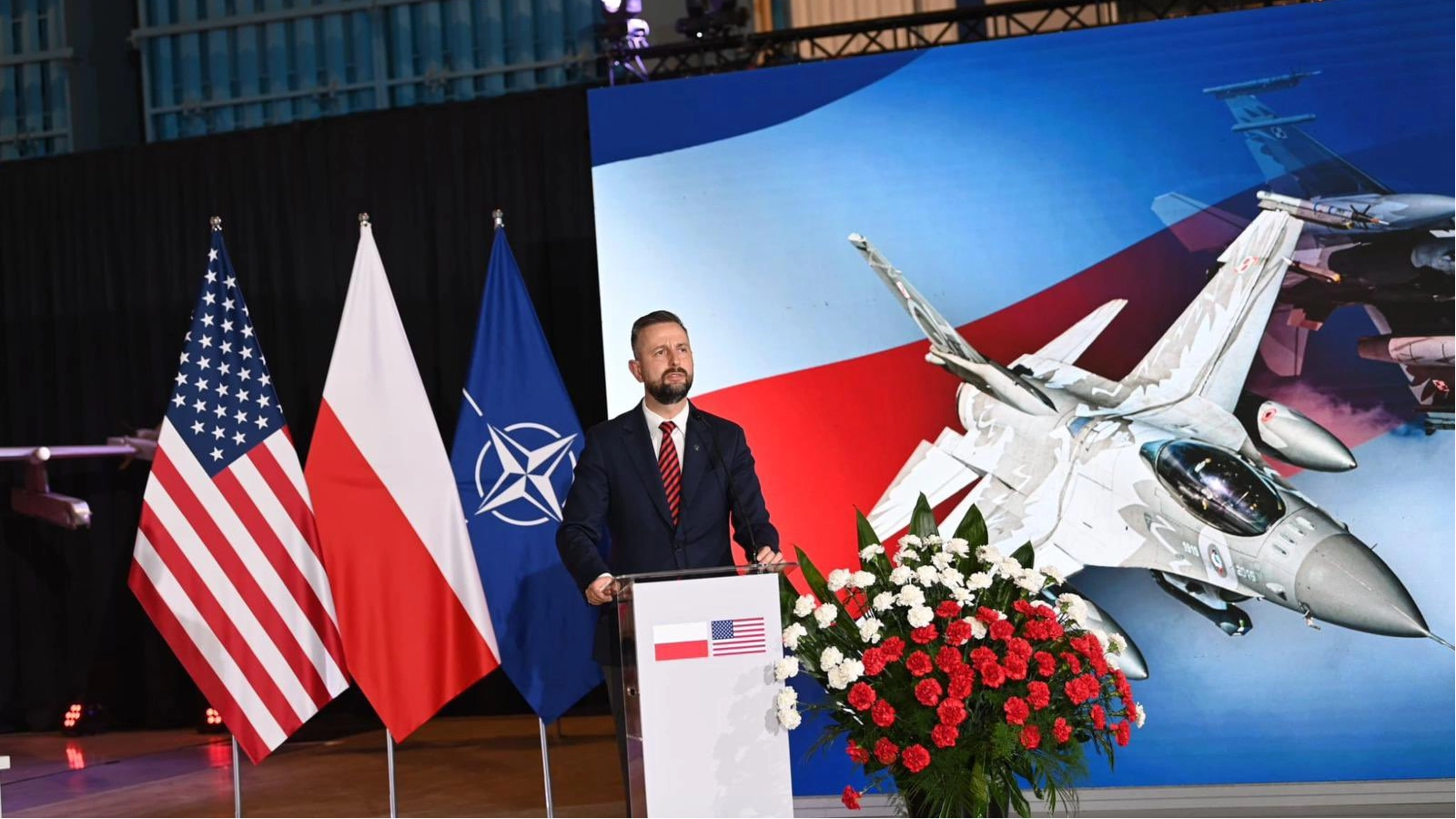 Poland Signs Multi-Billion Euro Contract to Upgrade F-16 Fleet