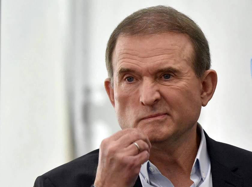 Медведчуку та ще 12 його спільникам оголосили нові підозри