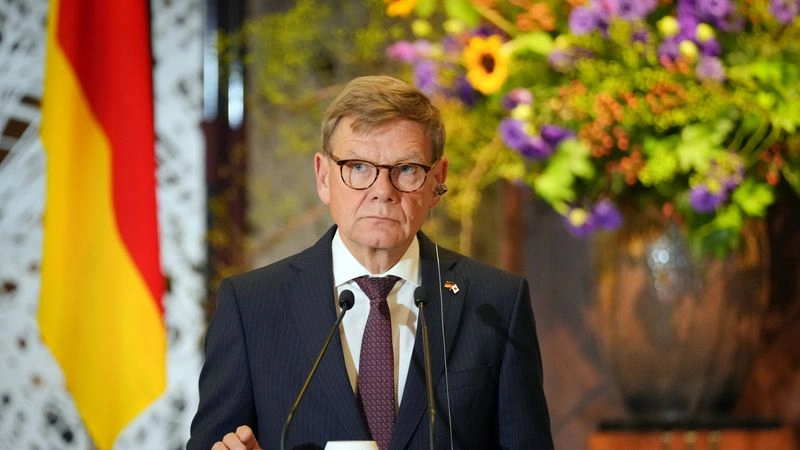 Голова МЗС Німеччини закликав надати Україні надійні гарантії безпеки