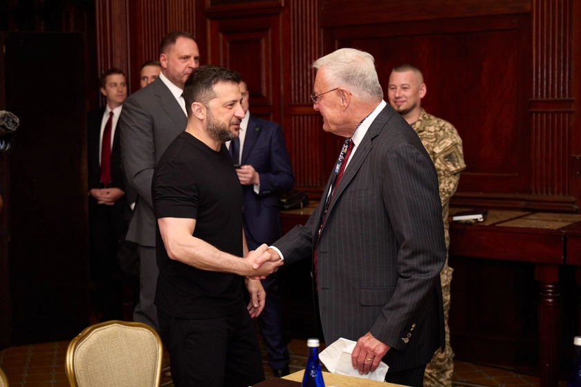 Зеленський після зустрічі з Келлоґґом: Росію можна примусити до миру, Трамп має таку силу