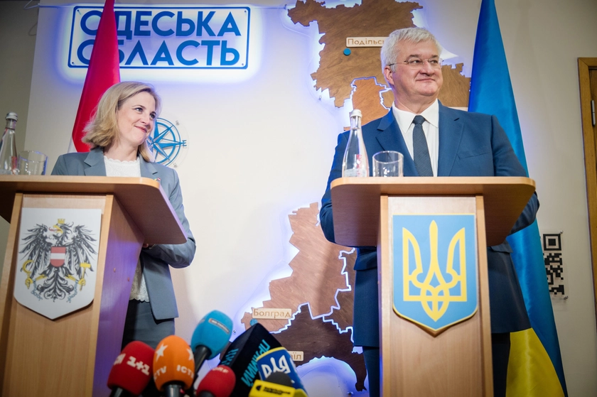 Австрія виділить €2 млн допомоги Україні та долучиться до коаліції укриттів