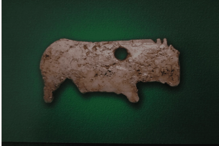 Mariupol Bull Named One of World’s 10 Most-Wanted Artifacts