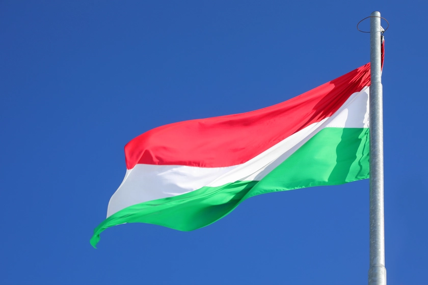 Угорщина допустила перегляд блокади переговорів України з ЄС