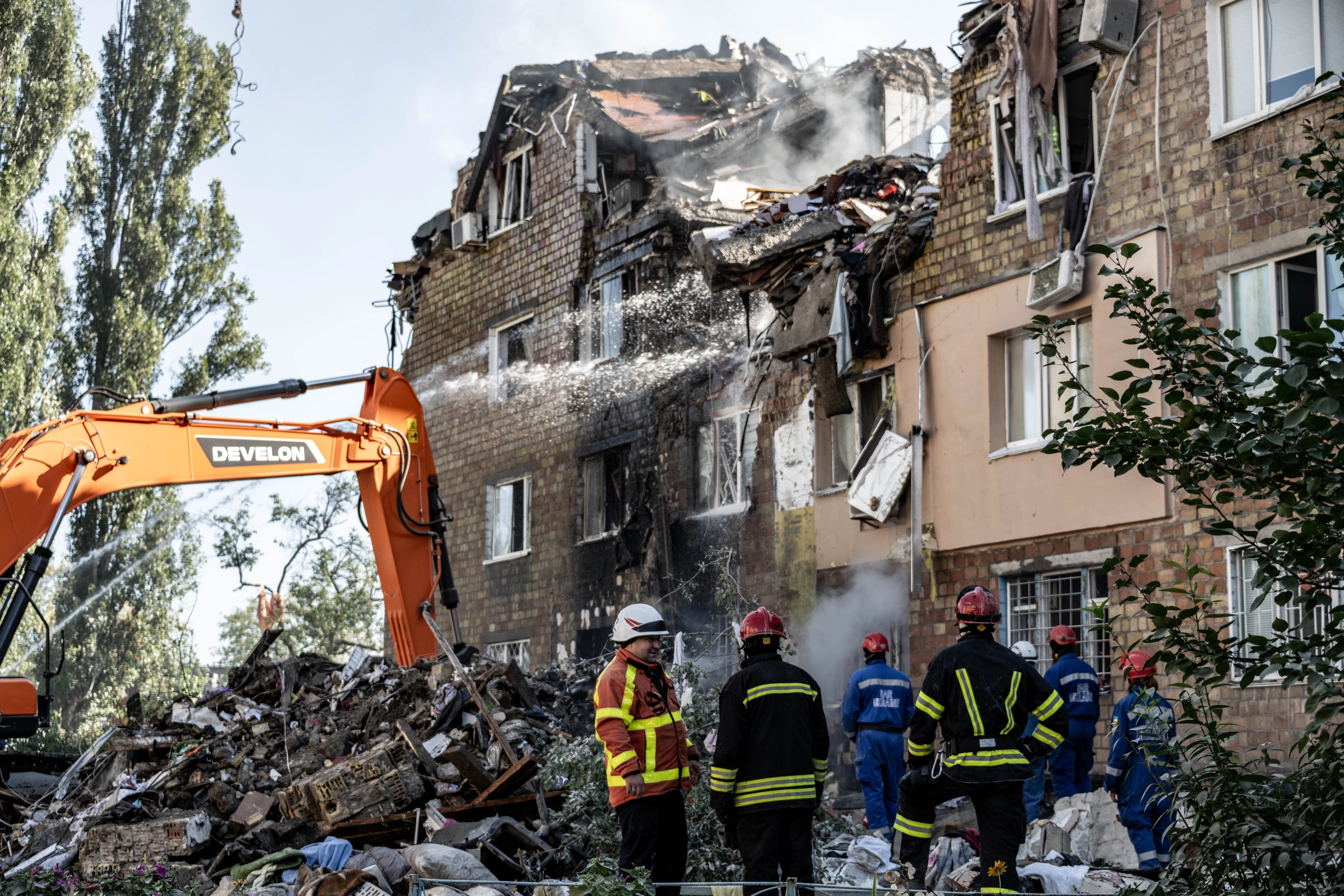 Kyiv Endures Deadly Night of Ballistic and Drone Strikes
