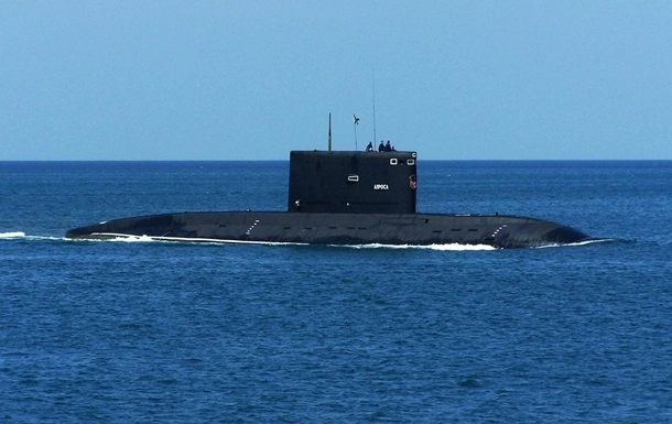 РФ і Китай провели перше в історії спільне патрулювання підводних човнів