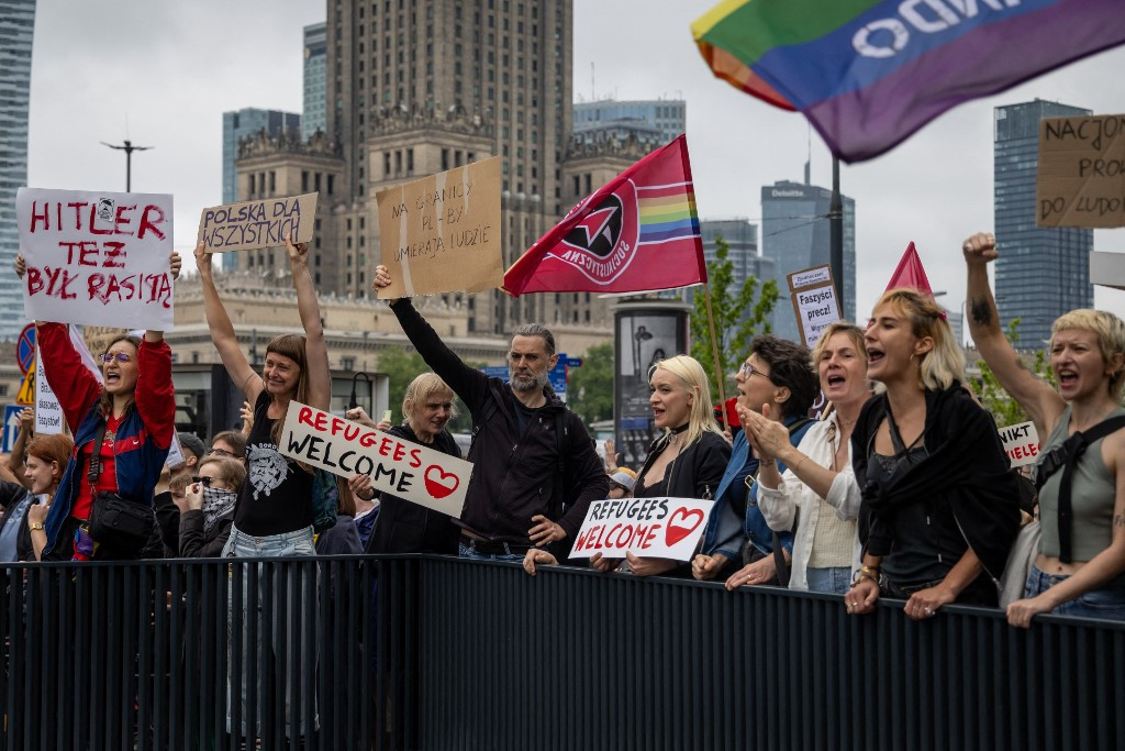 Is Solidarity with Ukrainian Refugees Waning in Poland?