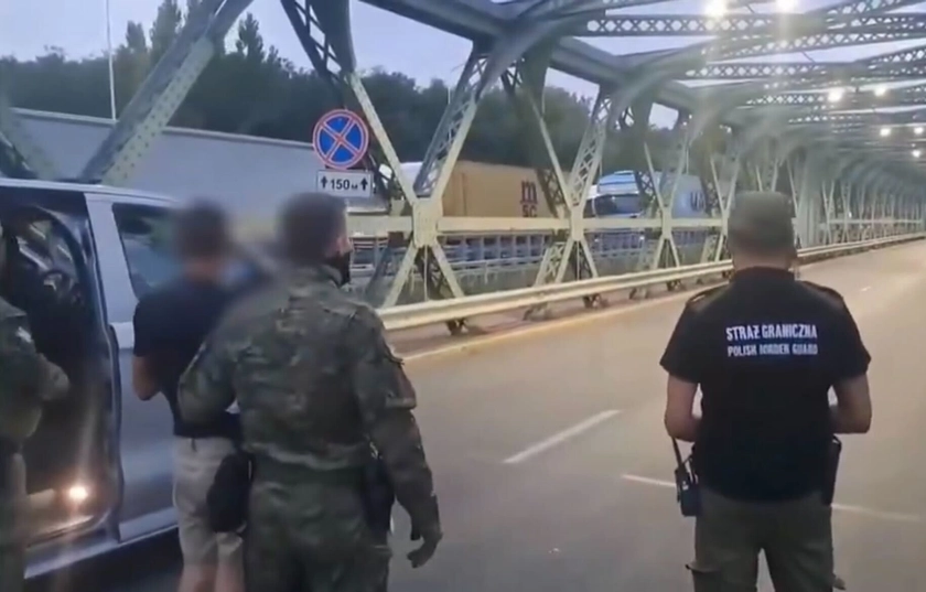 Польща депортувала українця, який погрожував здійснити підпали у країні