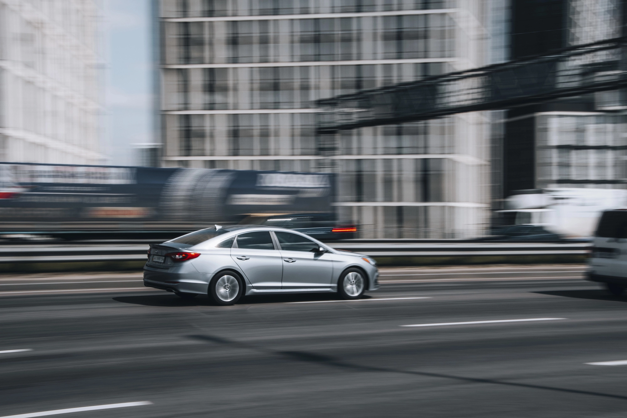 Український ринок нових авто у серпні 2025 року показав 5% зростання