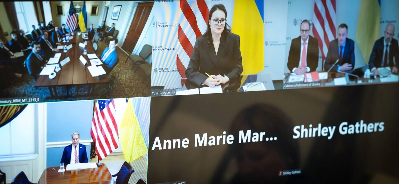 Україна та США провели перше засідання Ради по Фонду реконструкції