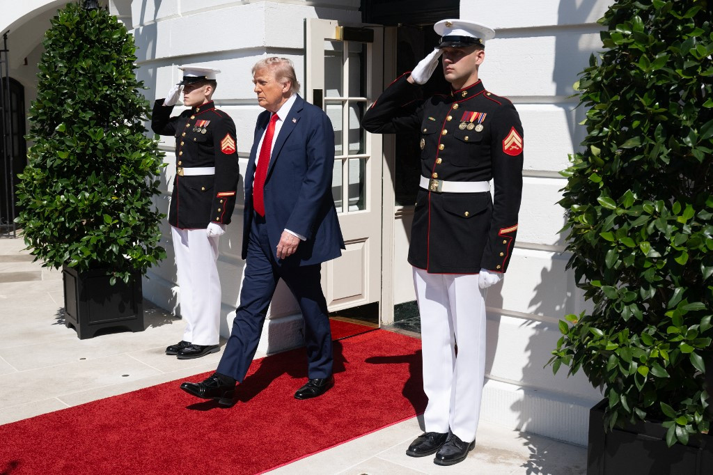 Trump Offers More US Troops to Poland’s President