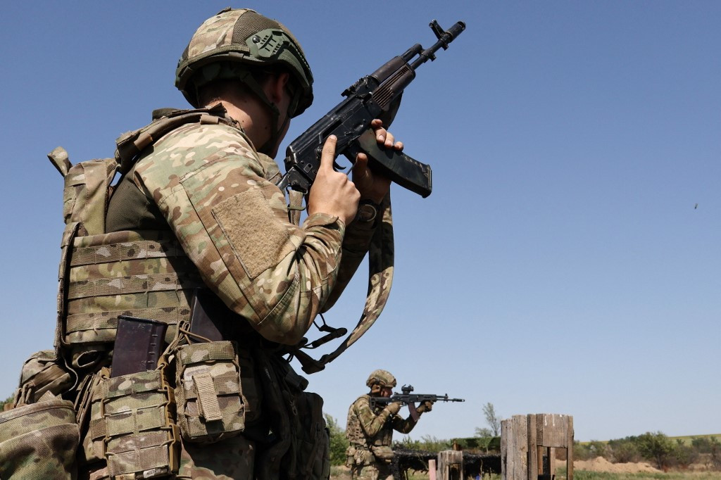 Russia Rejects Western Security Guarantees for Ukraine After Coalition Pledges Force