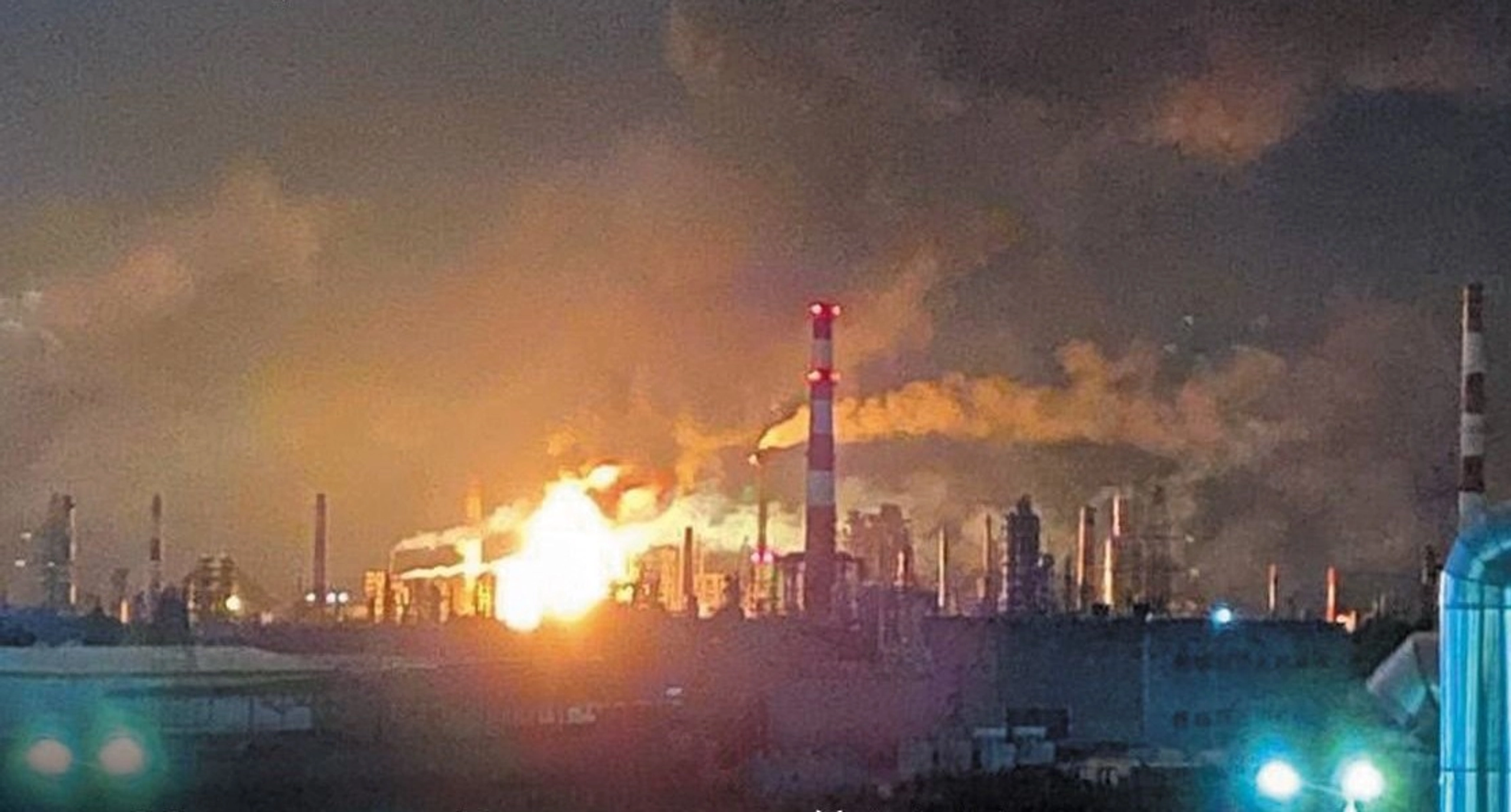Генштаб підтвердив удари по НПЗ в Рязані, С-400 та складу під Луганськом