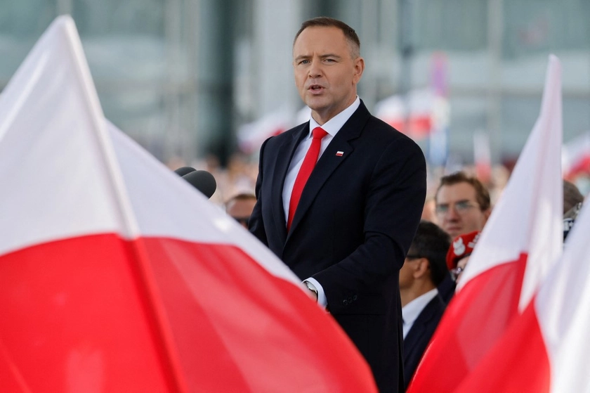 Навроцький назвав “передчасними” розмови про вступ України до НАТО та ЄС