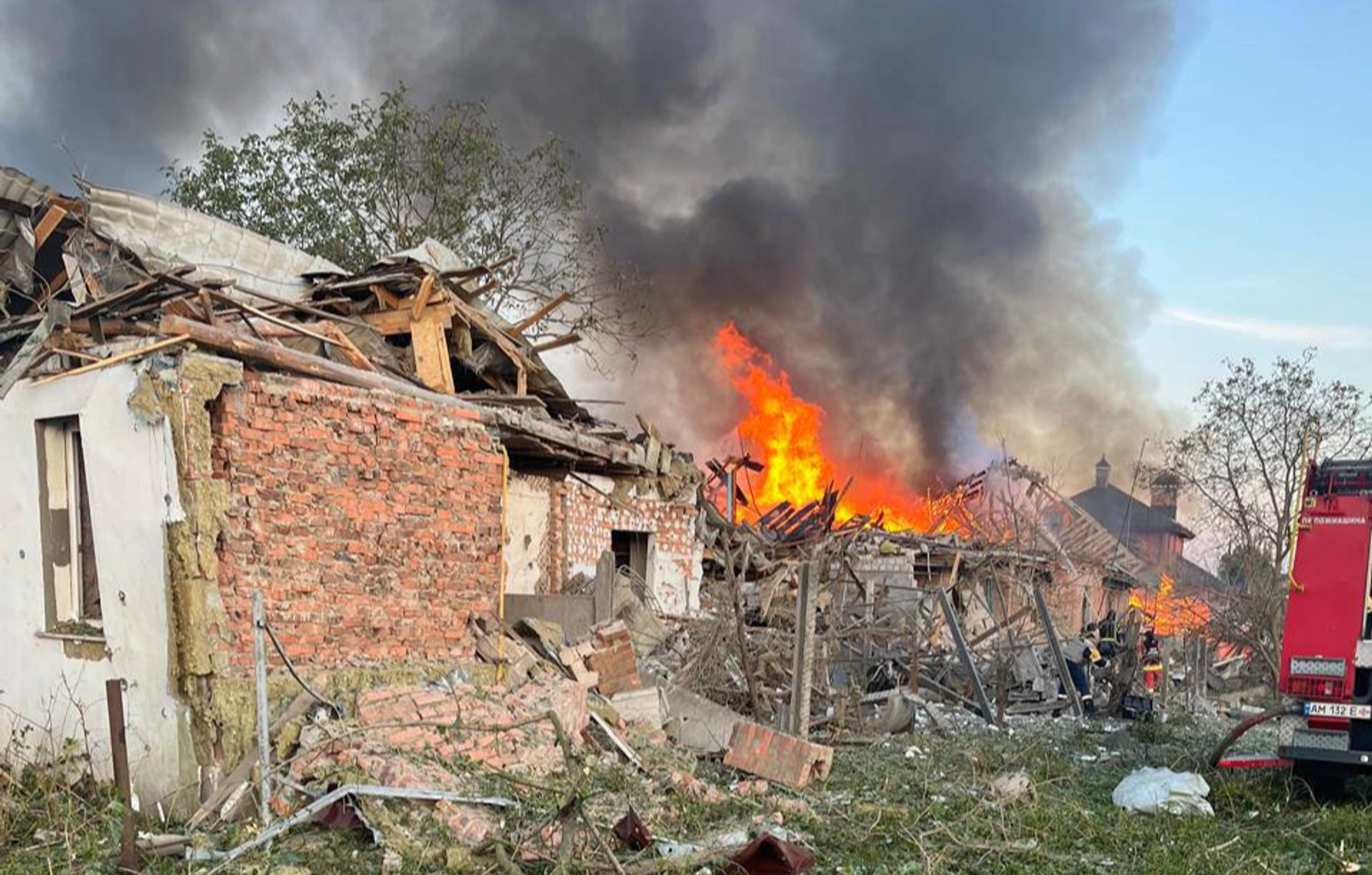 NATO Airspace Breached: Shaheds Cross Into Poland as Russia Attacks Ukraine With Missiles, Drones