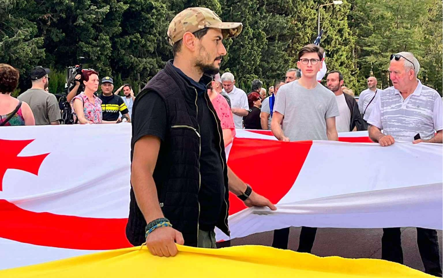 Протестувальники в Тбілісі та євродепутати закликали Вірменію заблокувати екстрадицію грузинського бійця до РФ
