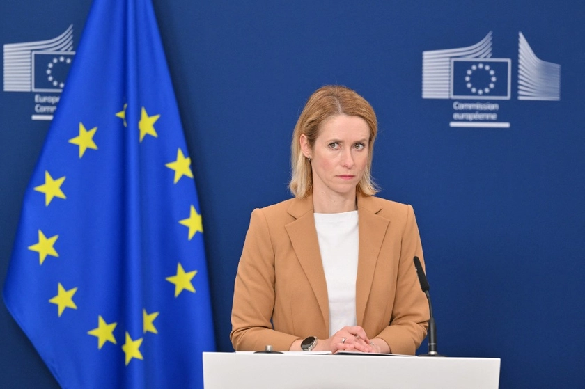 EU, UK Tighten Sanctions on Russia as Kremlin Puts Peace Talks ‘On Pause’