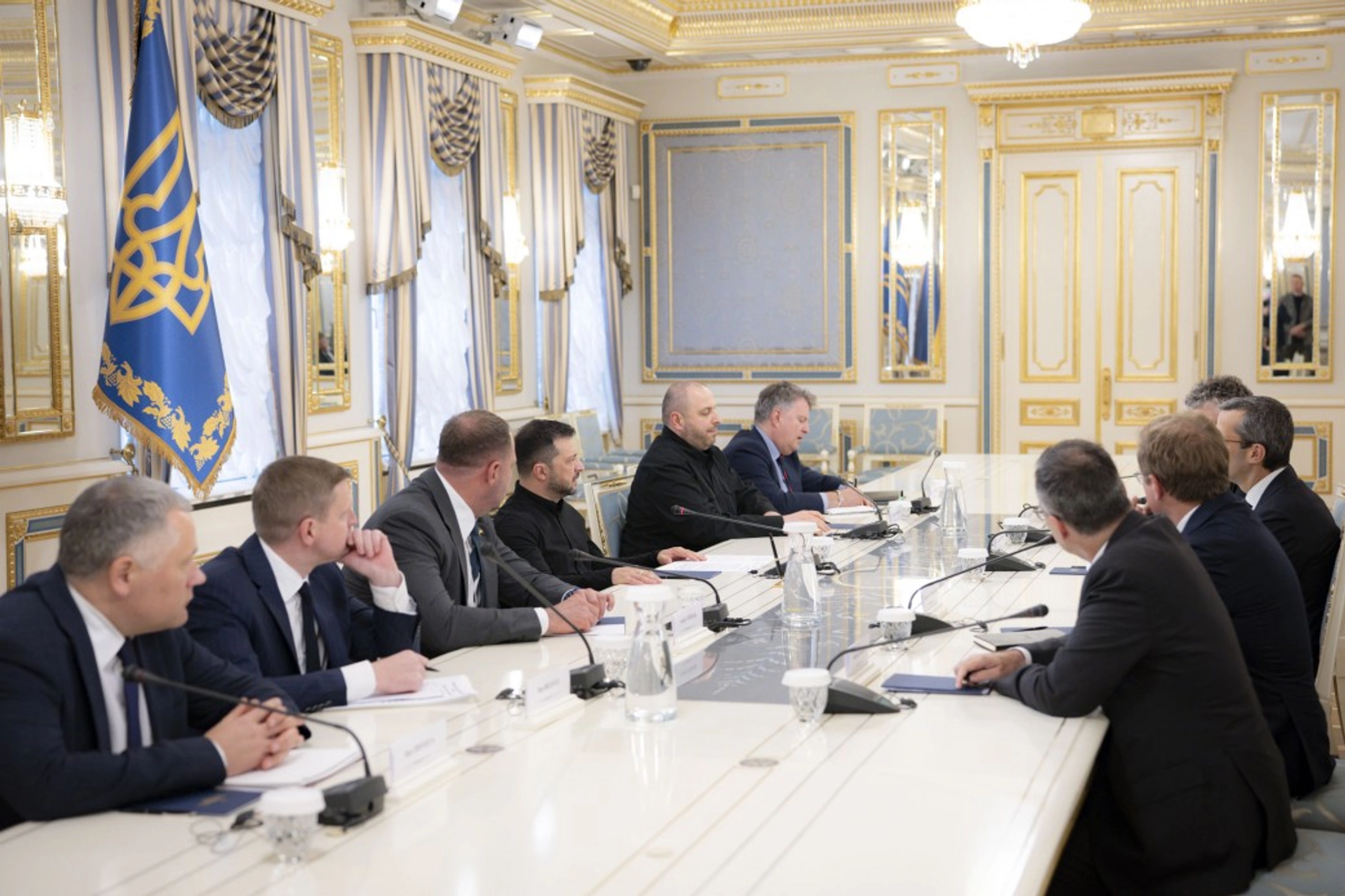 Ukraine Ready to Share Experience with NATO and Contribute to Collective Defense – Zelensky