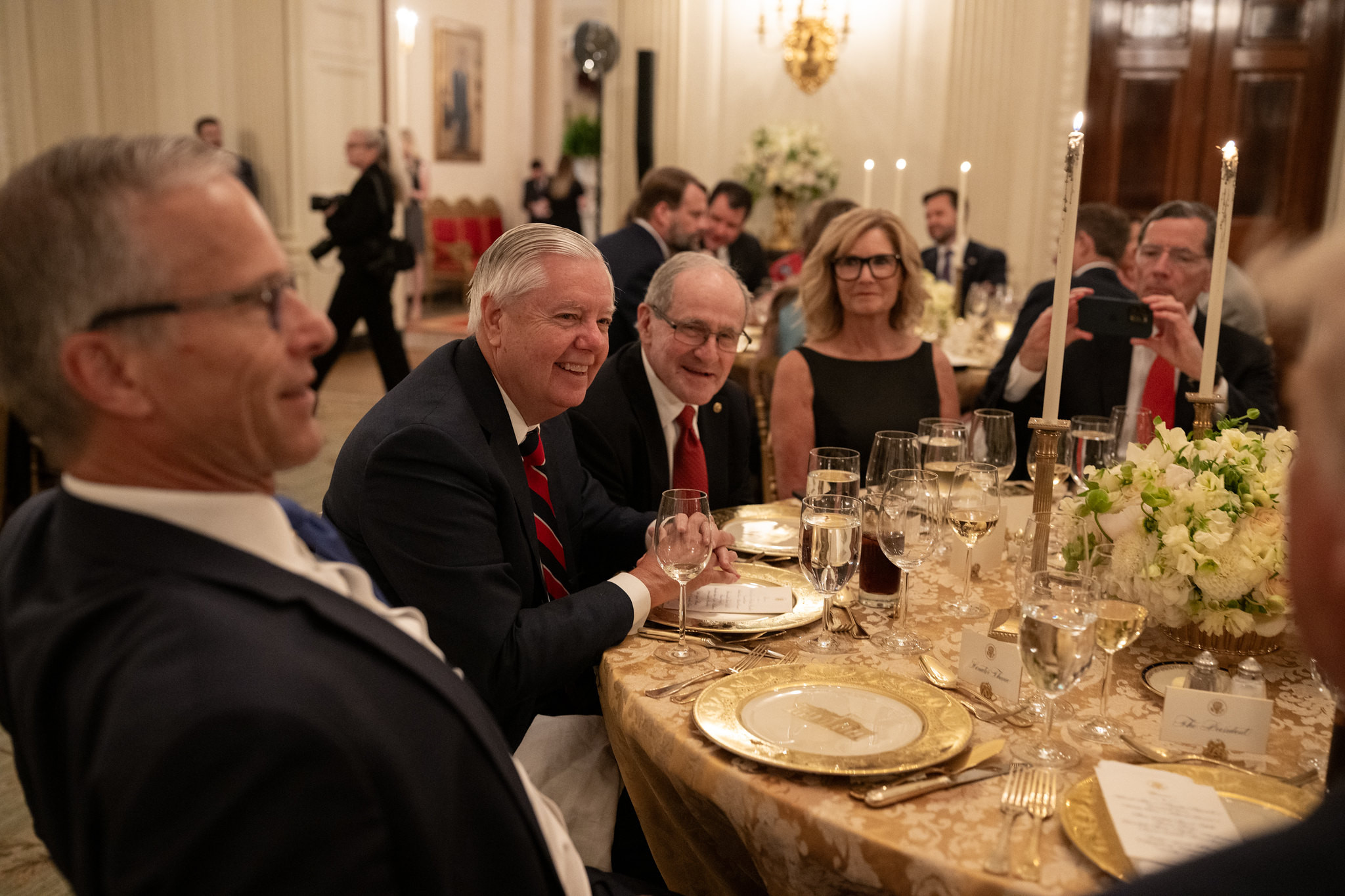 High-Stakes Gambit: Congress Leverages Government Shutdown to Force Russia Sanctions, Bypass Trump