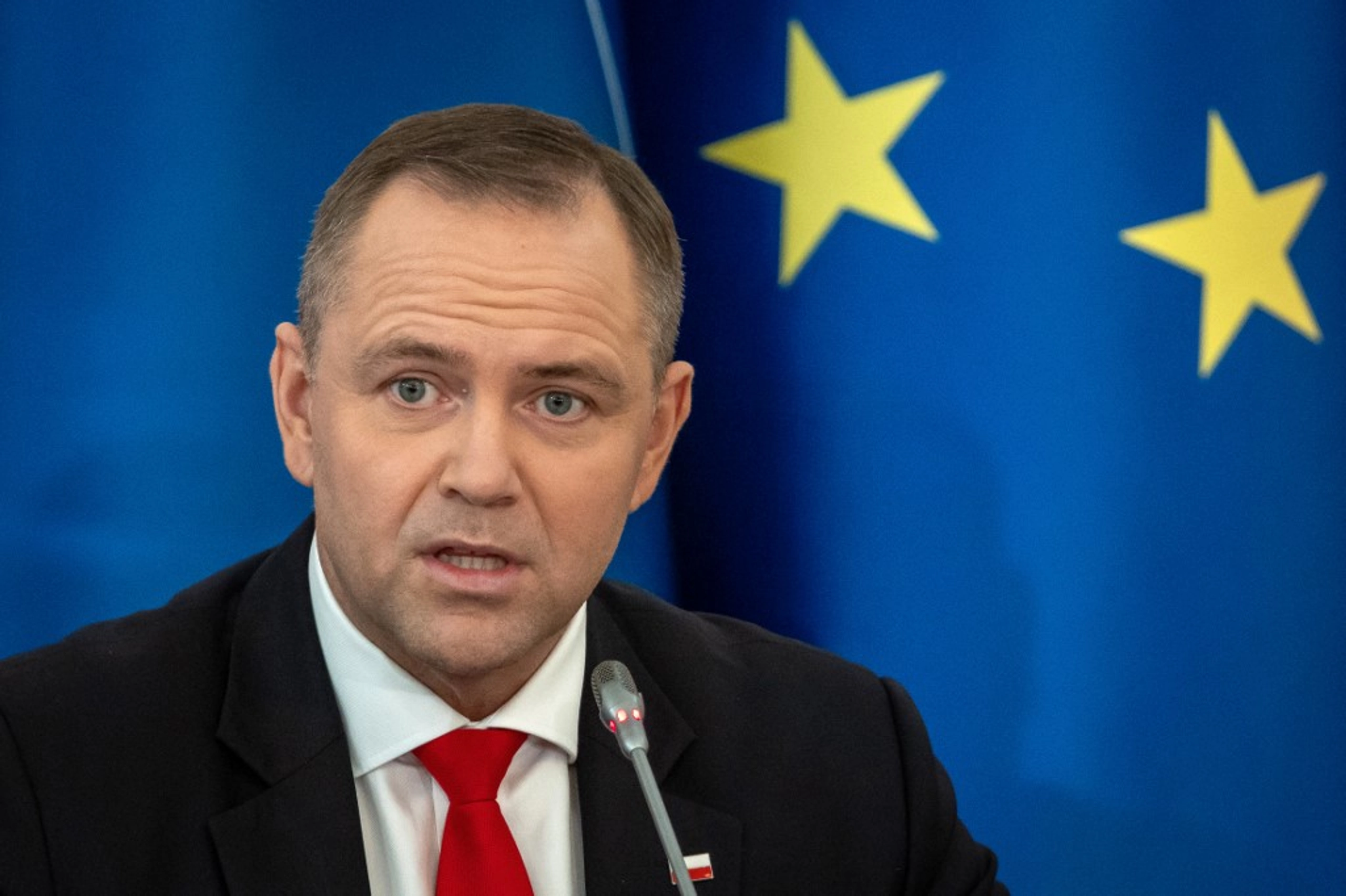 Президент Навроцький підписав указ про розміщення в Польщі сил НАТО