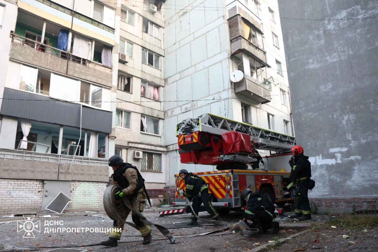 Russia Pounds Ukraine With 580 Drones, 40 Missiles; Deadly Cluster Strike Hits Dnipro High-Rise