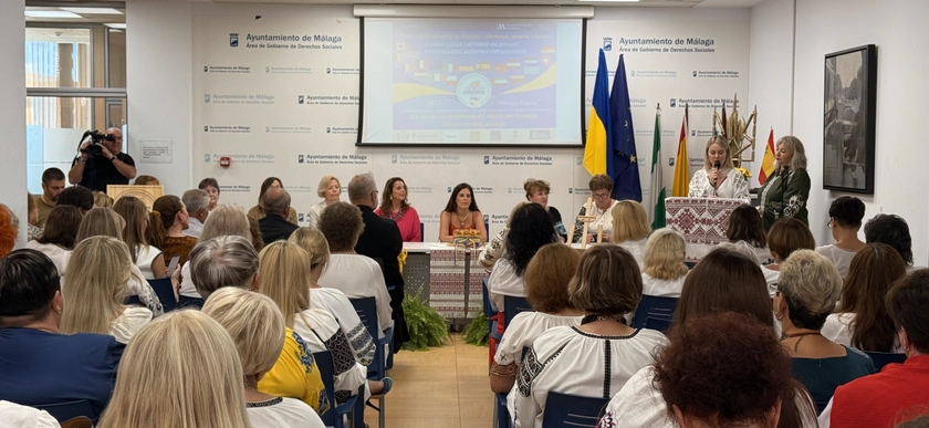 Українки з 20 країн зібралися в Малазі, щоб говорити про правду та єдність