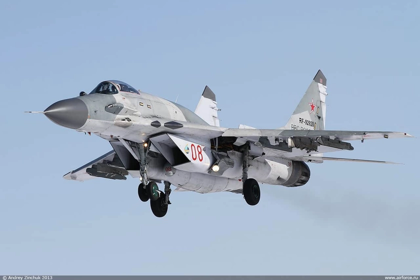 Російські винищувачі МіГ-29 прибули до Ірану