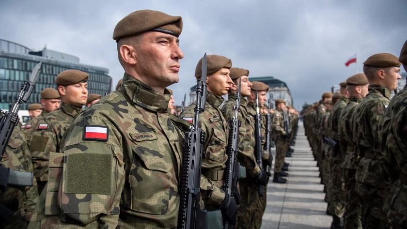 Польща створює центр для впровадження бойового досвіду України