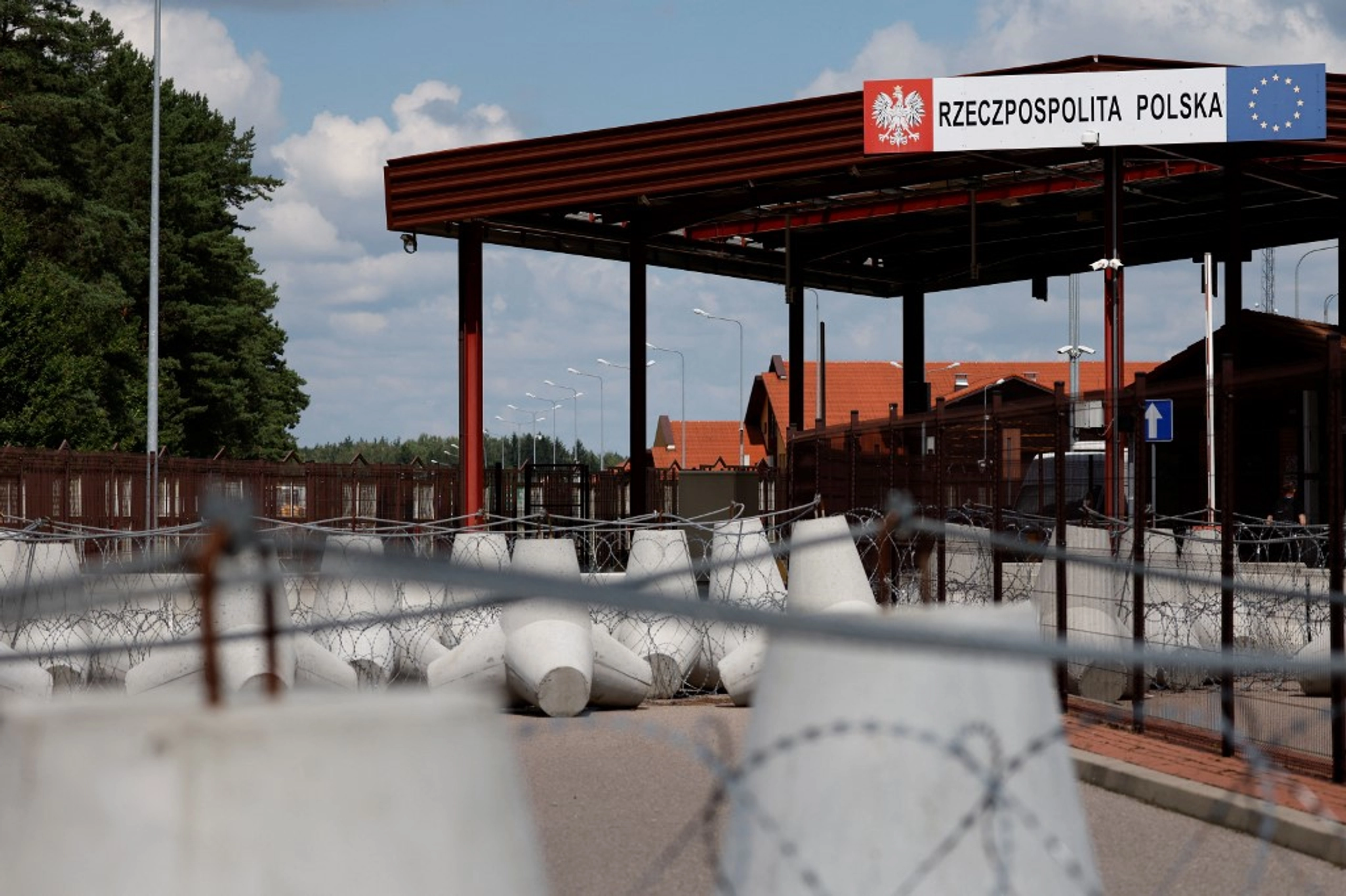 Польща частково відновила рух транспорту на кордоні з Білоруссю
