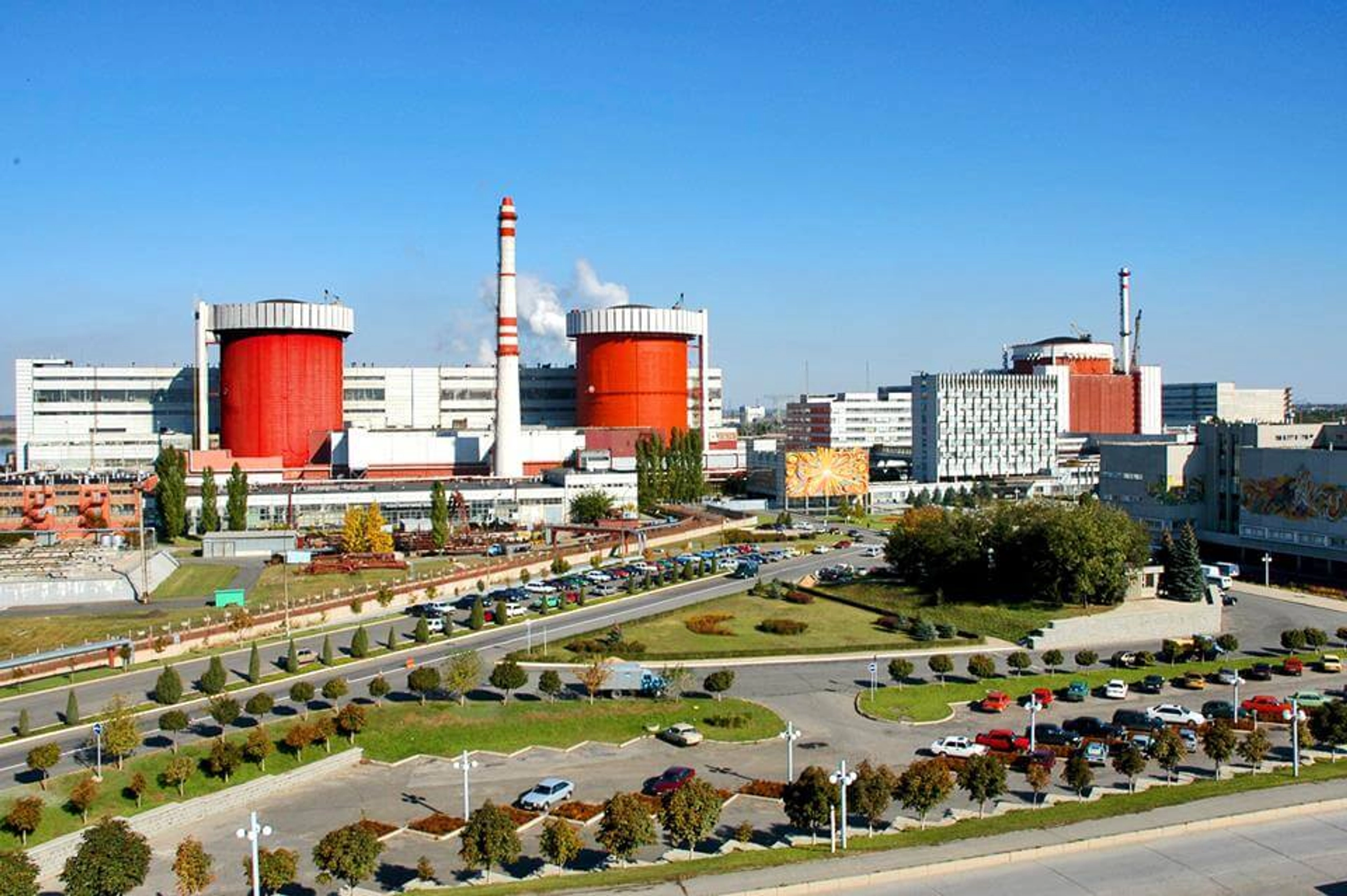 Російський дрон вибухнув за 800 метрів від Південноукраїнської АЕС