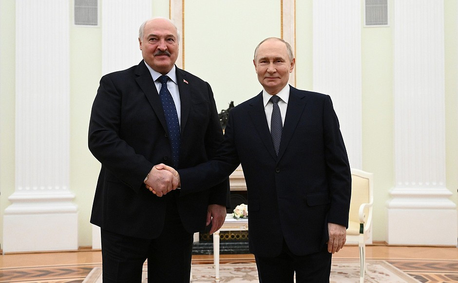Lukashenko Claims Putin Has Trump-Backed Peace Offer For Ukraine
