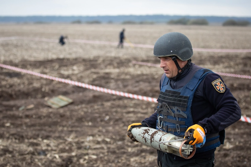 Стало відомо, скільки людей в Україні постраждало від мін за три роки війни