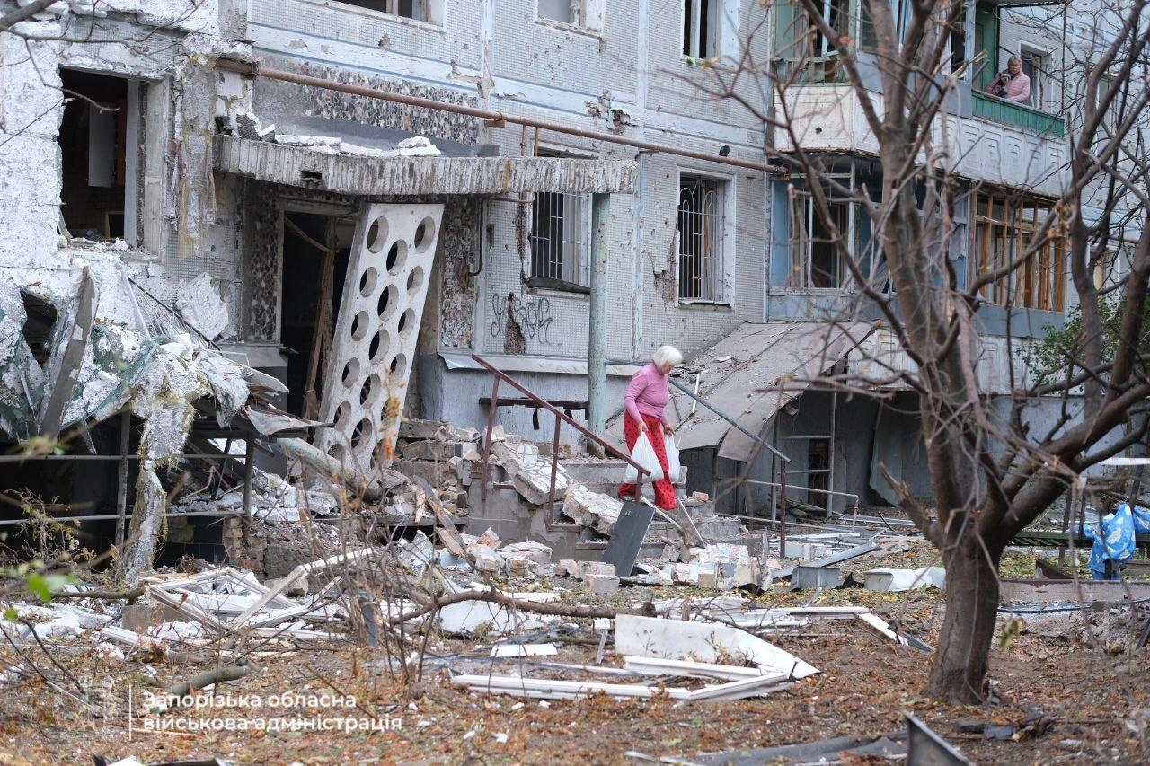 Russian Forces Launch More Than 700 Strikes on Zaporizhzhia Region Over Past Day