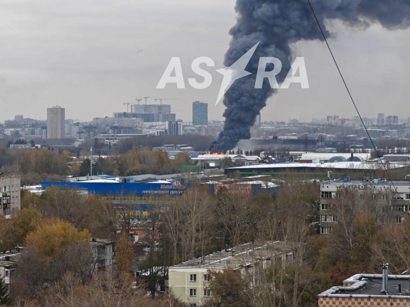 Massive Fire Engulfs Defense-Linked Factory in Russia’s Novosibirsk