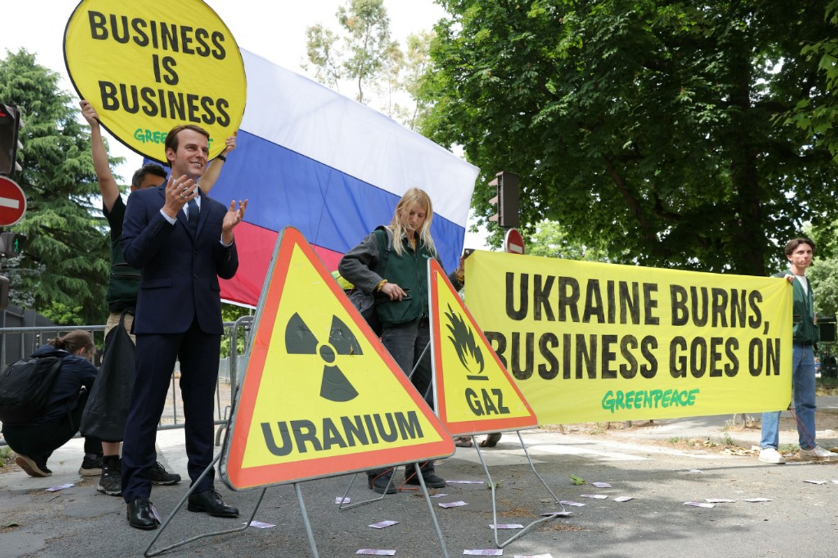 How Europe Is Still Funding Putin’s War as Russian Energy Imports Surge Despite Sanctions
