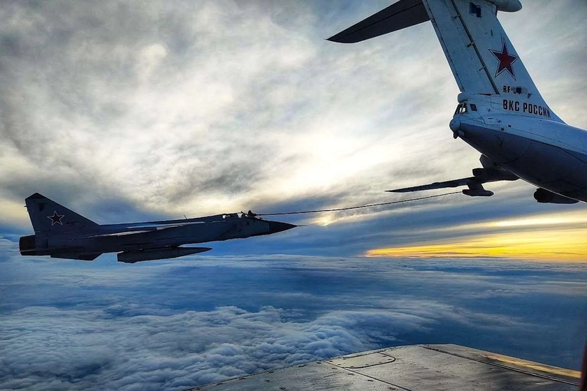 Russian MiG-31 Air Refueling Makes Attack Launches on Ukraine Less Predictable