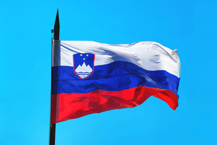 Словенія приєднається до ініціативи НАТО із закупівлі зброї для України