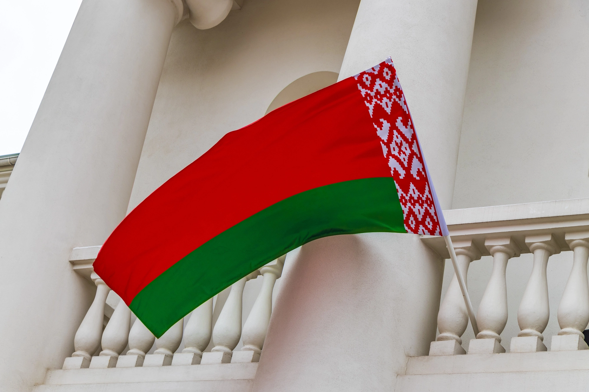 Білоруси вперше вважають РФ більшою загрозою, ніж США – дані СБУ