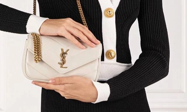 Як відрізнити підробку сумки YSL від оригінальної